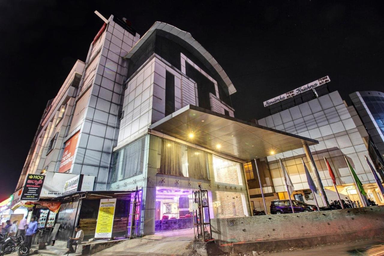 Oyo Townhouse 707 Grand Krishna Hotel Hyderabad Exterior photo